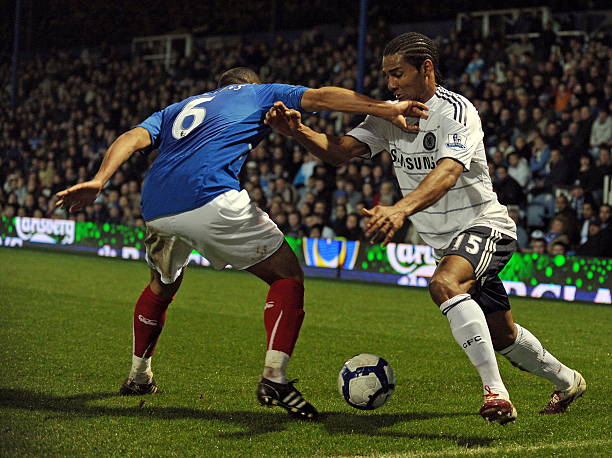 与球队之间 与球队之间